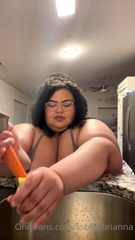 639714705_prepping-some-dinner-you-wish-i-was-eating-you-instead_1.m4v