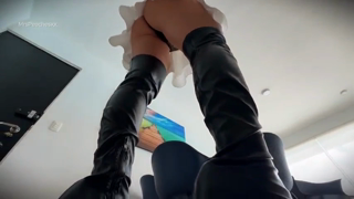 Giantess stepmom unaware ride dildo - ThisVid.com.mp4