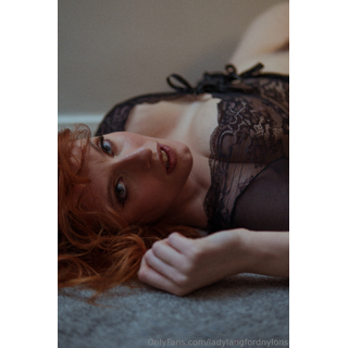 ladylangfordnylons-2025-01-25-3660958659.jpg