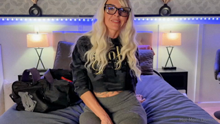 hotmomdomme-2024-01-20-3169691693.mp4
