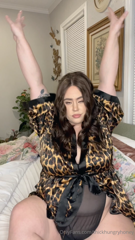 741207751_pov-i-absolutely-love-being-a-piggy-housewife-watch-me_0.m4v