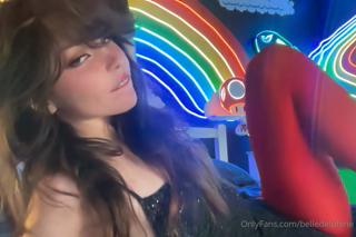 0i8fe9c1b3bgk0vg4romm_source.mp4