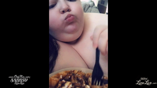 137958933_big-waffle-for-a-big-girl_1.m4v