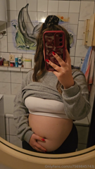 1418656775_i-need-to-exercise-my-tummy-so-that-it-is-able-to-eat-a-lot_6.mp4