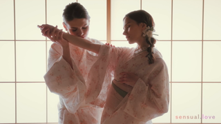 sensuallove.24.10.24.kinsley.white.and.leona.mia.sensual.geishas.1080p.mp4