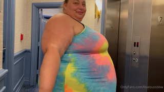 360789055_day-34-of-my-trip-and-i-made-it-to-my-hotel-in-new-york-city_5.m4v
