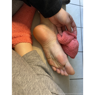 85e7a20e-c5e3-44e3-b37d-8ecce470ff19.jpg