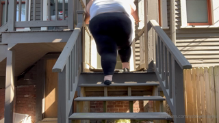 366458912_a-little-stair-climbing-since-i-know-alot-of-fans-like-to-s_0.m4v