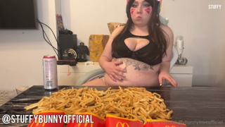 1491543707_1000-mcdonalds-french-fries-full-videohttps-youtu-be-v8_0.mp4