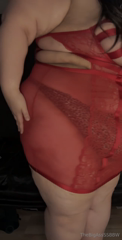 1500188716_bursting-out-of-this-lingerie_0.mp4