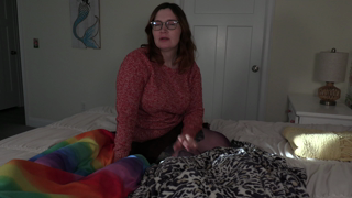 Stealing Panties from Mommy.mp4