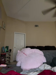 Kiki_hammyy_2026-06-06_00-34-00_653.mp4