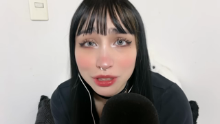 2024-10-11 - ASMR｜ Quédate En la Camita Conmigo💋 Tu novia Chilena (Roleplay) (public).mkv