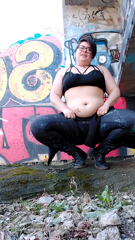 134524250_went-gallavanting-around-the-forest-preserve-and-i-found-sug_0.m4v