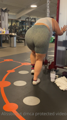 160222854_trying-to-grow-a-booty-whilst-my-belly-constantly-swells_0.m4v