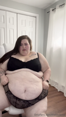 808442691_admiriring-my-belly-and-all-of-its-cuteness_2.mp4