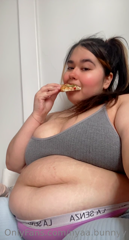 519595798_this-pizza-is-so-good-should-i-make-a-whole-video-next-t_0.m4v
