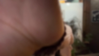 Cumming_inside_the_super_beautiful_cosplayer_Usagi-chan_JAV.mp4