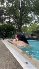 727203814_a-little-behind-the-scenes-with-bbwbeccabae-during-our-time_0.m4v