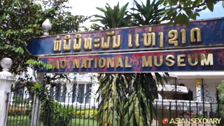 asd-2016-04-20-vietiane-laos-Museum monument – April 20, 2016.mp4
