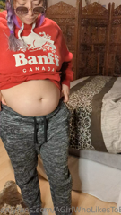 436747297_my-sweaters-have-a-big-surprise-underneath_0.m4v