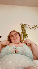 1836962683_some-shaking-and-wobbling-around-for-you-fat-juicy-and-wet_0.mp4