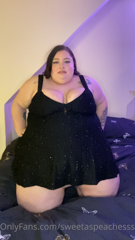 254755641_tried-on-this-dress-3-months-later-and-it-fits-even-worse-th_0.m4v