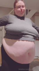 1332442330_little-dance-in-the-kitchen-while-my-food-cooks_0.mp4