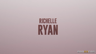 Richelle Ryan - the-opportunist-horny-milf-gets-hers_2160p.mp4