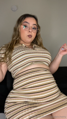 1592752663_striped-2-piece-short-vids_0.mp4
