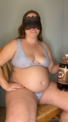 1424618763_a-highly-requested-attempt-to-chug-2l-of-soda-spoiler-alert_2.mp4