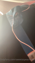 176755009_handy-seatbelt-extender-on-the-plane_2.m4v